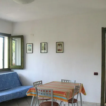 Vakantiehuis Le Domus De Chia