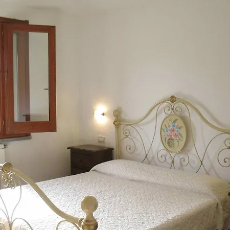 Le Domus De Holiday home